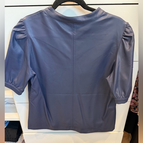 Steve Madden Faux leather top size L - Picture 3 of 4